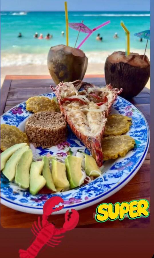 Isla BarúCabanas W公寓式酒店 外观 照片